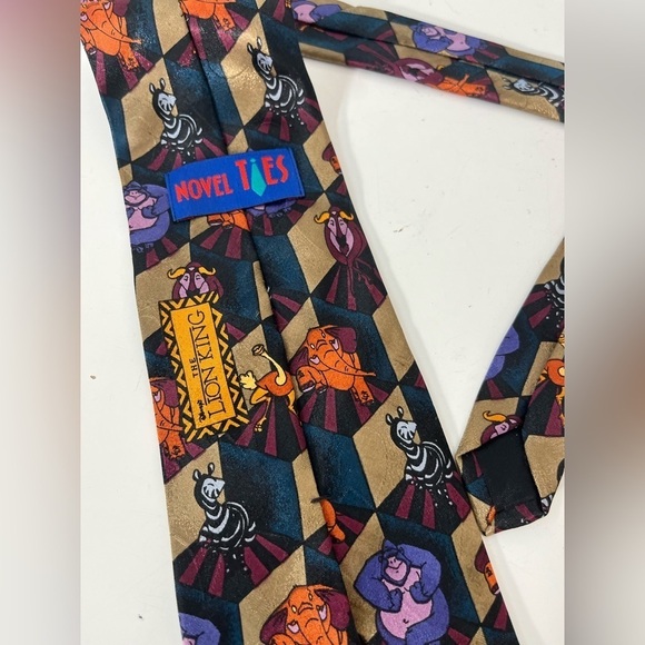 Vintage 90s Disney's The Lion King Tie Necktie Novelty Ties Animal Africa Canada - Picture 3 of 8